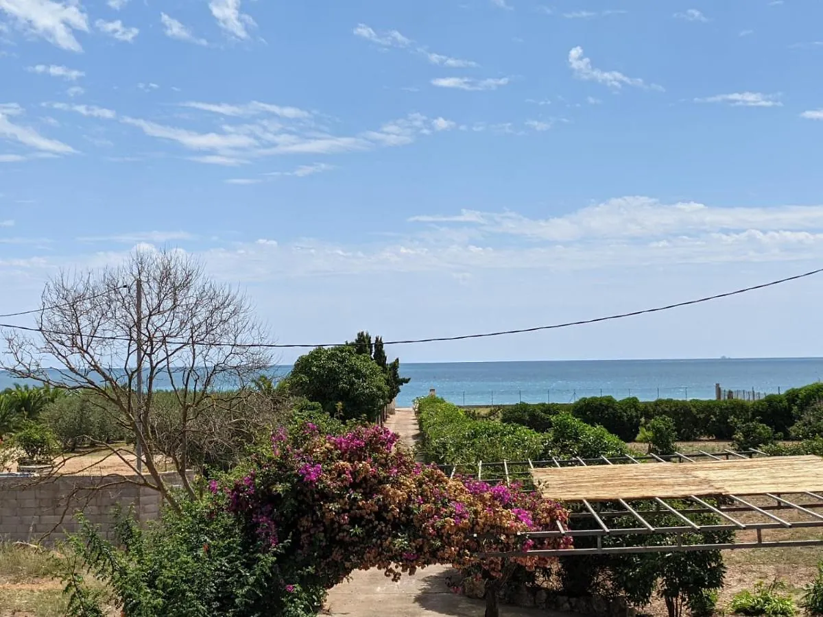 Casa Rural Frente Al Mar La Toscana location